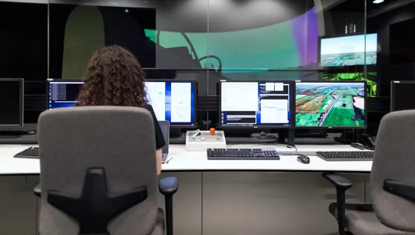 Streamline Workflow in Minutes with Our SaaS vs. Traditional